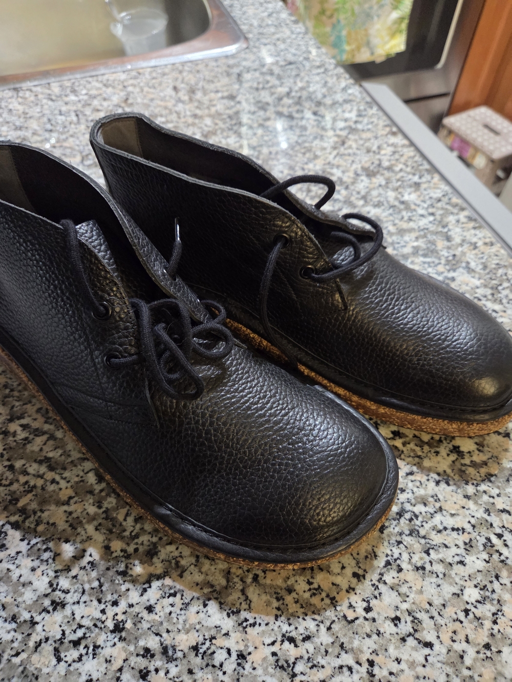 Birkenstock Men's Black Leather Chukka Boots with Cork Trim